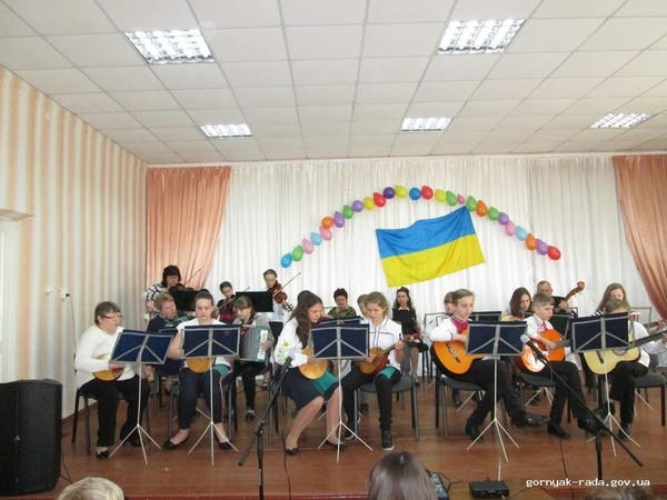 В Горняке состоялся отчетный концерт школы искусств