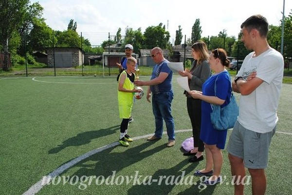 В Новогродовке прошел турнир по мини-футболу
