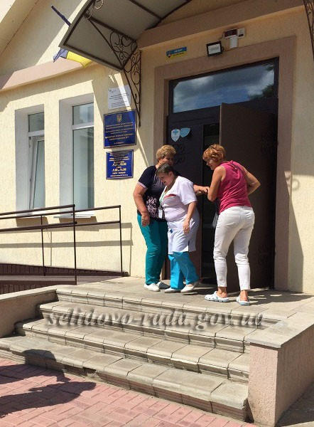 В Селидово персонал и пациентов амбулатории эвакуировали из-за «пожара»