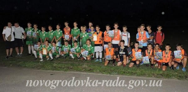 В Новогродовке прошел городской турнир по мини-футболу