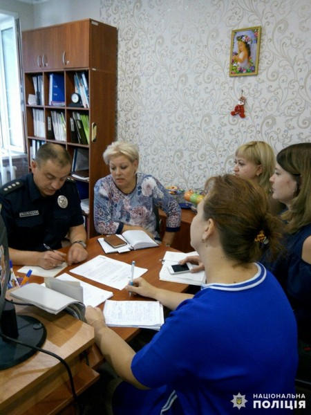 Профилактика детского попрошайничества в Новогродовке дает свои плоды