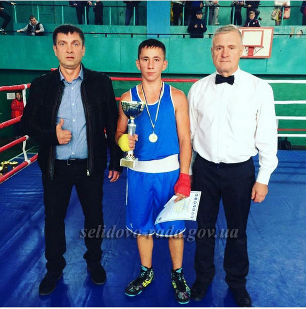 Боксеры из Селидово, Горняка и Украинска завоевали медали на Открытом чемпионате Донецкой области