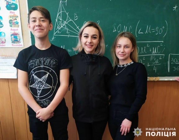 К школьникам Селидово и Новогродовки пришли «гости в погонах»