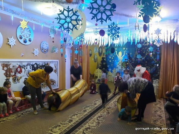 В Горняке для детей устроили «Зимние развлечения»