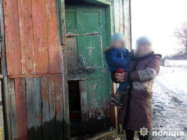В Покровске 3-летнего ребенка изъяли из семьи, где он проживал в ужасных условиях