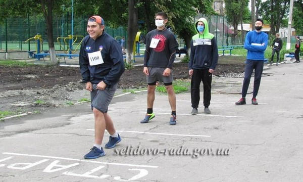 В Селидово состоялся спортивный забег