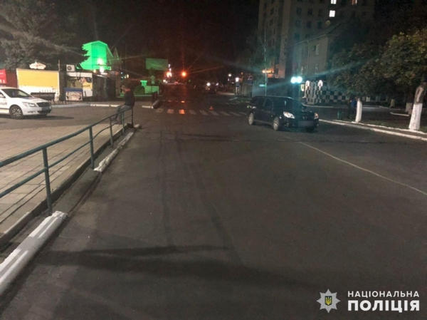 В Покровске водитель Opel сбил женщину на пешеходном переходе