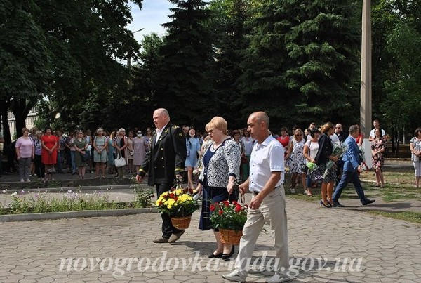 В Новогродовке почтили память погибших шахтеров
