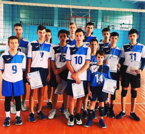 Волейболисты из Покровска выиграли чемпионат Донецкой области