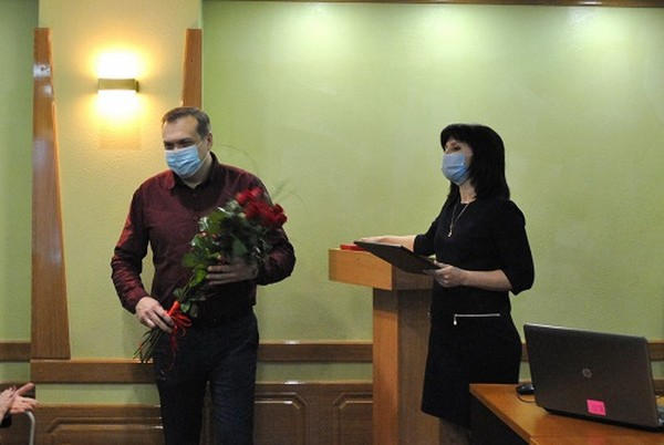 В Новогродовке семейного врача тожественно провели на заслуженный отдых