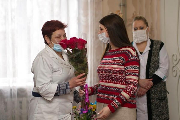 В Новогродовке официально представили нового директора Центральной городской больницы