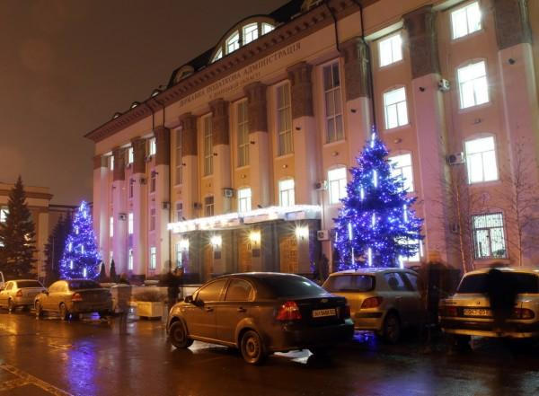 Донецк погрузился в новогоднюю сказку (фото)