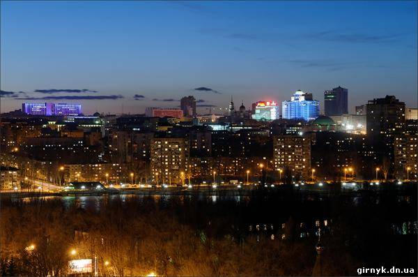 Вечерний Донецк с высоты птичьего полета (фото)