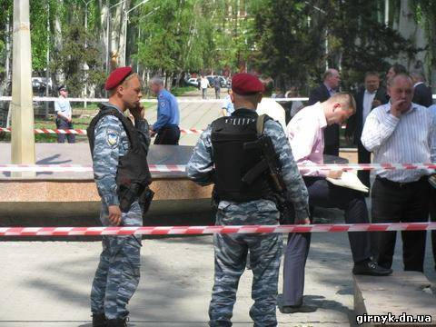Взрывы в Днепропетровске признали терактом: хроника событий (фото + видео)