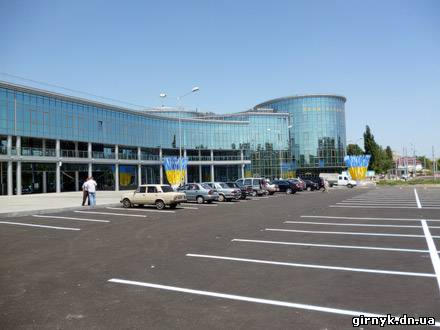 В Донецке открыли отреставрированный железнодорожный комплекс (фото + видео)