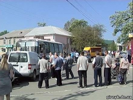 Жуткое ДТП в Красноармейске: "буйная" маршрутка протаранила три легковушки и срикошетила в автобус (фото + видео)