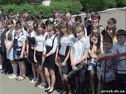 В Красноармейске открыли мемориальную доску воину-интернационалисту (фото + видео)