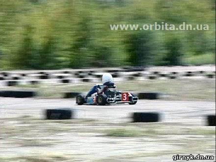 В Красноармейске прошли гонки на картингах, за рулем которых находились юные автогонщики (фото + видео)