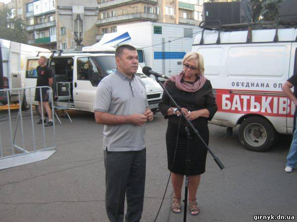 Александра Кужель считает, что в Красноармейске свиней скоро будет больше, чем людей (фото)