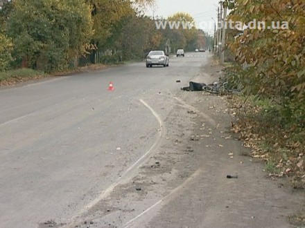 В Красноармейске неизвестный автомобиль сбил насмерть велосипедиста и скрылся с места ДТП (фото)