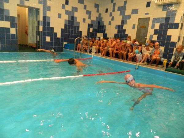 В Красноармейске прошли соревнования по плаванию (фото)