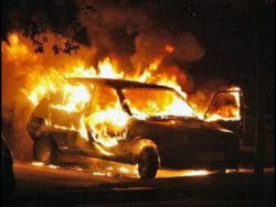 В Красноармейске сожгли автомобиль с человеком в багажнике