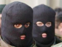 В Горняке двое парней в масках пытались ограбить продуктовый магазин