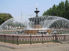 В Донецке оживили фонтаны (фото)