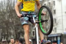 Велосипедист из Красноармейска прыгает выше и дальше всех в Украине (фото)
