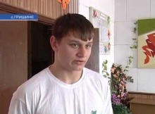 Юный богатырь из Красноармейского района привез награды с Кубка мира по гиревому спорту (видео)