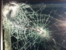 В Красноармейске «отремонтированные» дороги бьют стекла в автомобилях (видео)