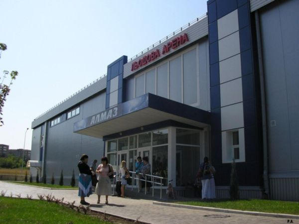 Выбираем ледовый каток в Донецке (фото, цены)