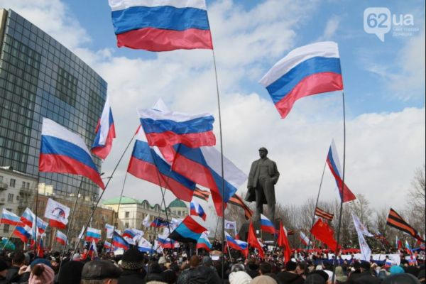 Хроника событий в Донецке 16 марта: митинги, штурмы, захваты зданий (фото, видео)