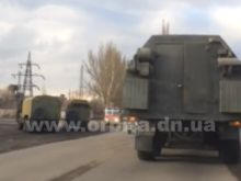 Военная техника с трудом преодолела мост в Красноармейске (видео)