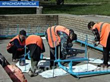 В Красноармейске коммунальщики закончили подготовку к запуску городского фонтана (видео)