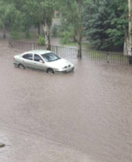 Непогода стала причиной потопа в Донецке (фото)