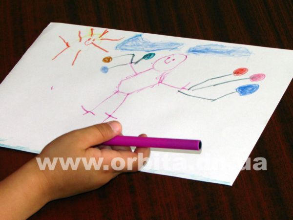В Красноармейске дети нарисовали мирную жизнь (фото)