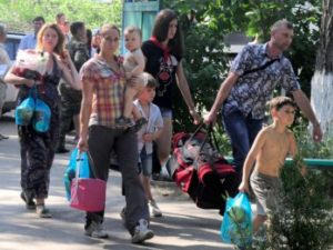 В Красноармейске и Димитрове нашли убежище более 2 тысяч беженцев