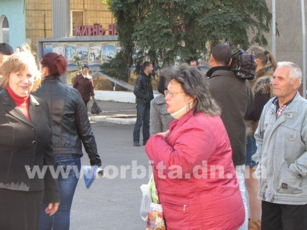 Терпение людей на исходе: "водный" протест в Красноармейске (фото, видео)