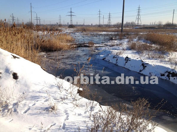 Из-за мороза часть жителей Красноармейска остались без водоснабжения (фото)