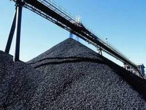 Шахтные угольные склады в Новогродовке заполнены под «завязку»
