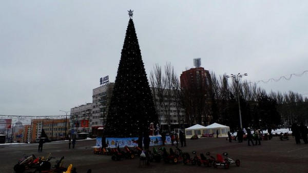 Рождество в оккупированном Донецке (фото)
