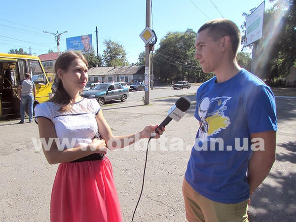 В Красноармейске появились билборды с жителями города, которые защищают Украину