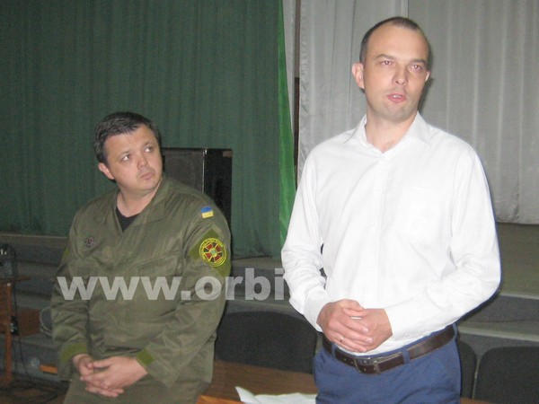 Семен Семенченко и Егор Соболев посетили Красноармейск