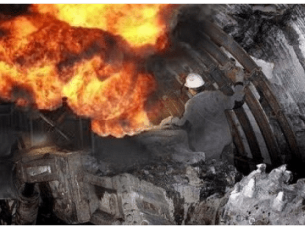 В результате взрыва метана на шахте «Краснолиманская» один спасатель погиб, двое — ранены