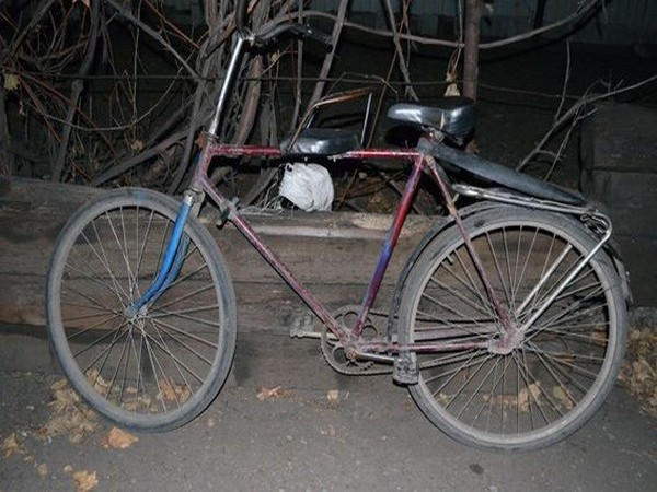 В Красноармейске автомобиль сбил детей на велосипеде и скрылся с места ДТП