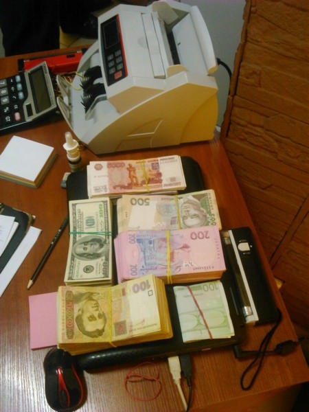 В Красноармейске выявлен незаконный пункт обмена валюты