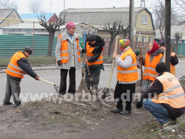 В Красноармейске приводят в порядок дороги