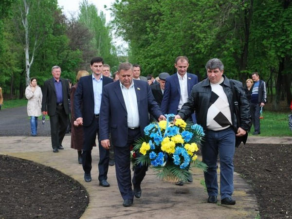 В городах Донецкой области чествовали чернобыльцев