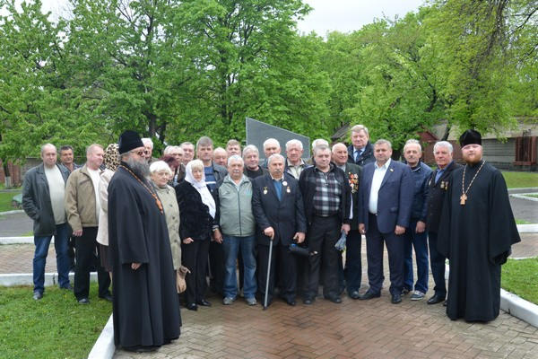 В городах Донецкой области чествовали чернобыльцев
